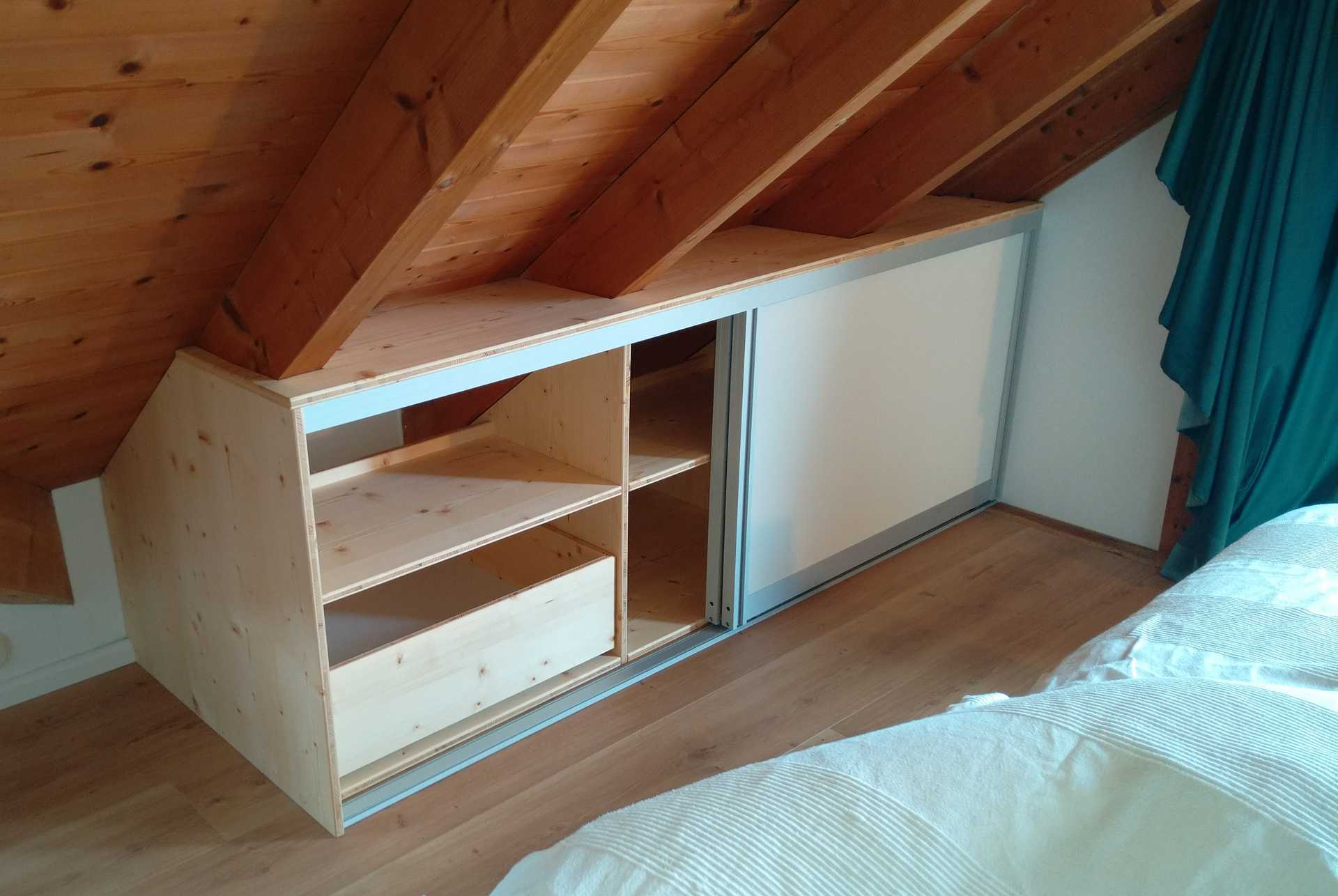 Einbauschrank